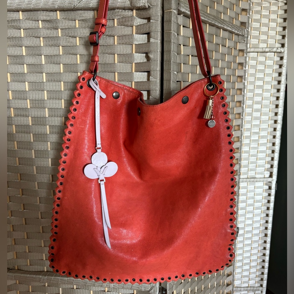 SALE WEEKEND Bottega Veneta large hobo bag.authentic.Vintage 90s.Unisex